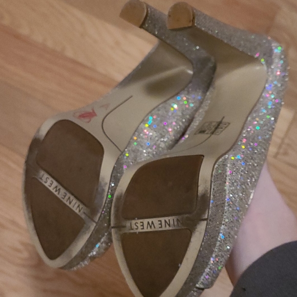 Nine West heels - Picture 3 of 3